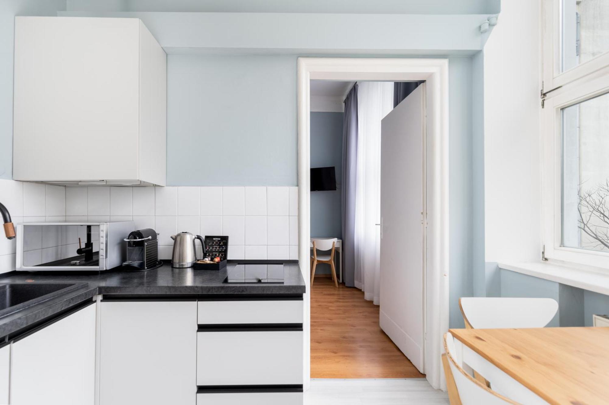 Wawel Apartments - Riverside Castle คราคูฟ ภายนอก รูปภาพ